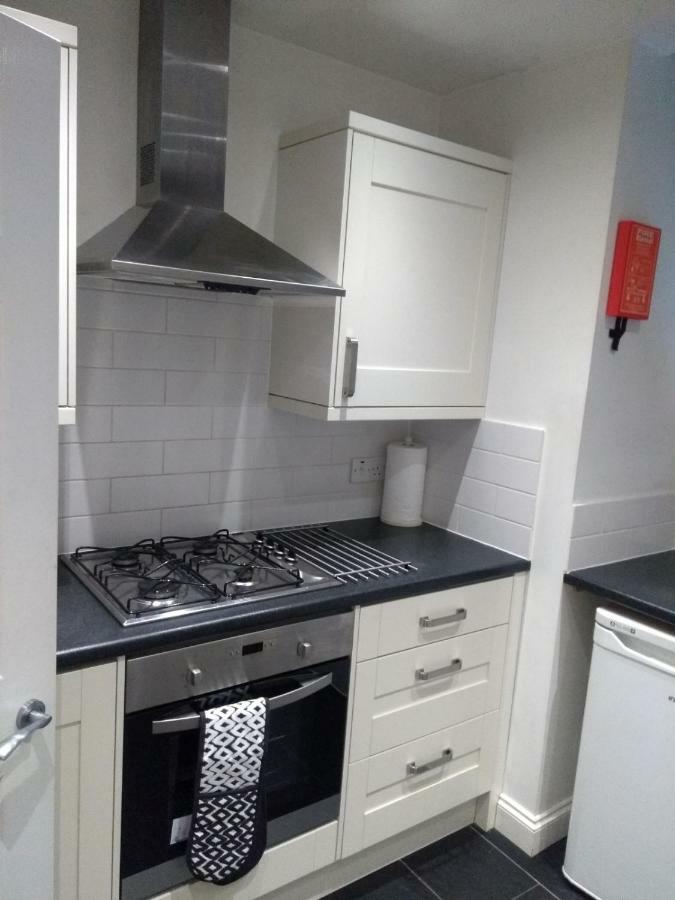 Clifton Apartment Luton  Exterior photo